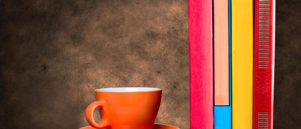 Les meilleurs cafés littéraires à Paris : lecture et convivialité au rendez-vous