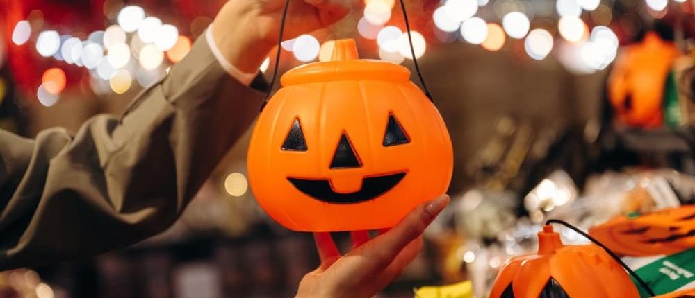 Halloween à Paris : où sortir près du cimetière du Montparnasse